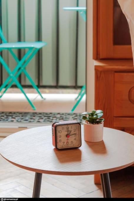Spacious Retro Flat Close To National Stadium Warszawa Zewnętrze zdjęcie