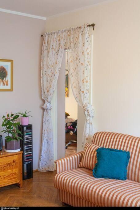 Spacious Retro Flat Close To National Stadium Warszawa Zewnętrze zdjęcie