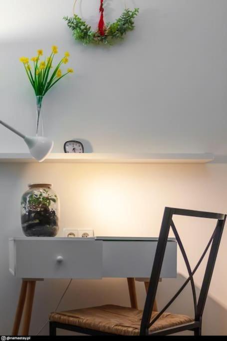 Spacious Retro Flat Close To National Stadium Warszawa Zewnętrze zdjęcie